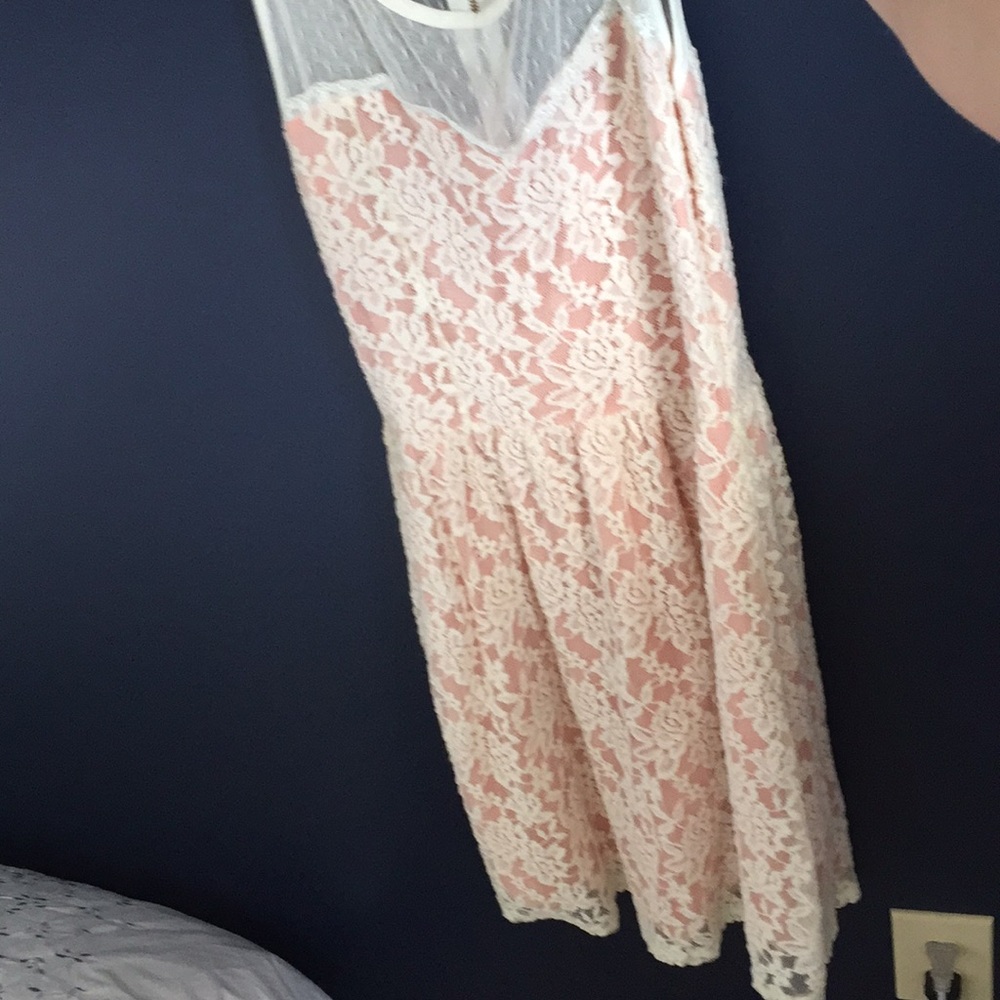 Dress - Picture 2 of 3